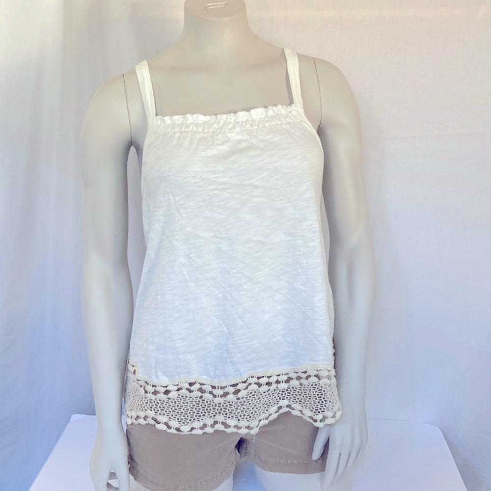 COPY - DEMOCRACY Jeans Sleeveless Ruched Neck Sz Medium Beige Tank Top Crochet …